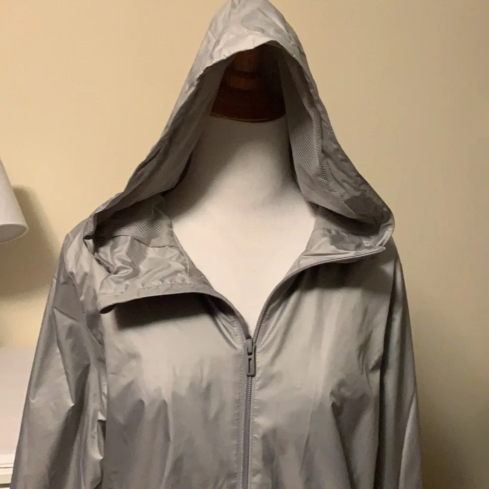 Adidas light gray polyester sports jacket, logo down sleeve, medium